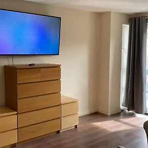 Br Apartment EDI